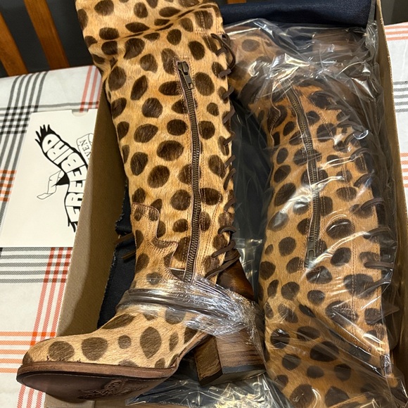 Freebird Spotted Tan Over-the-Knee Boots - Picture 3 of 8